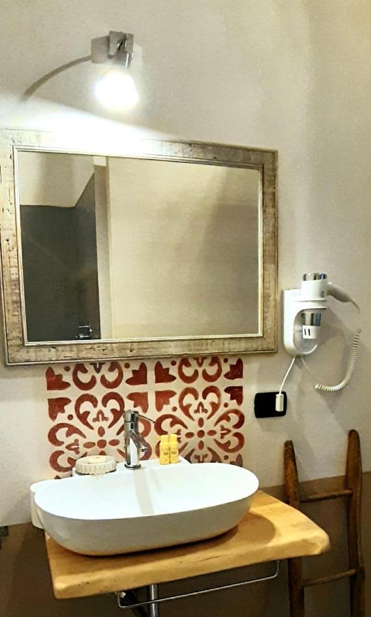 B&B Ocagiuliva リパルベッラ エクステリア 写真